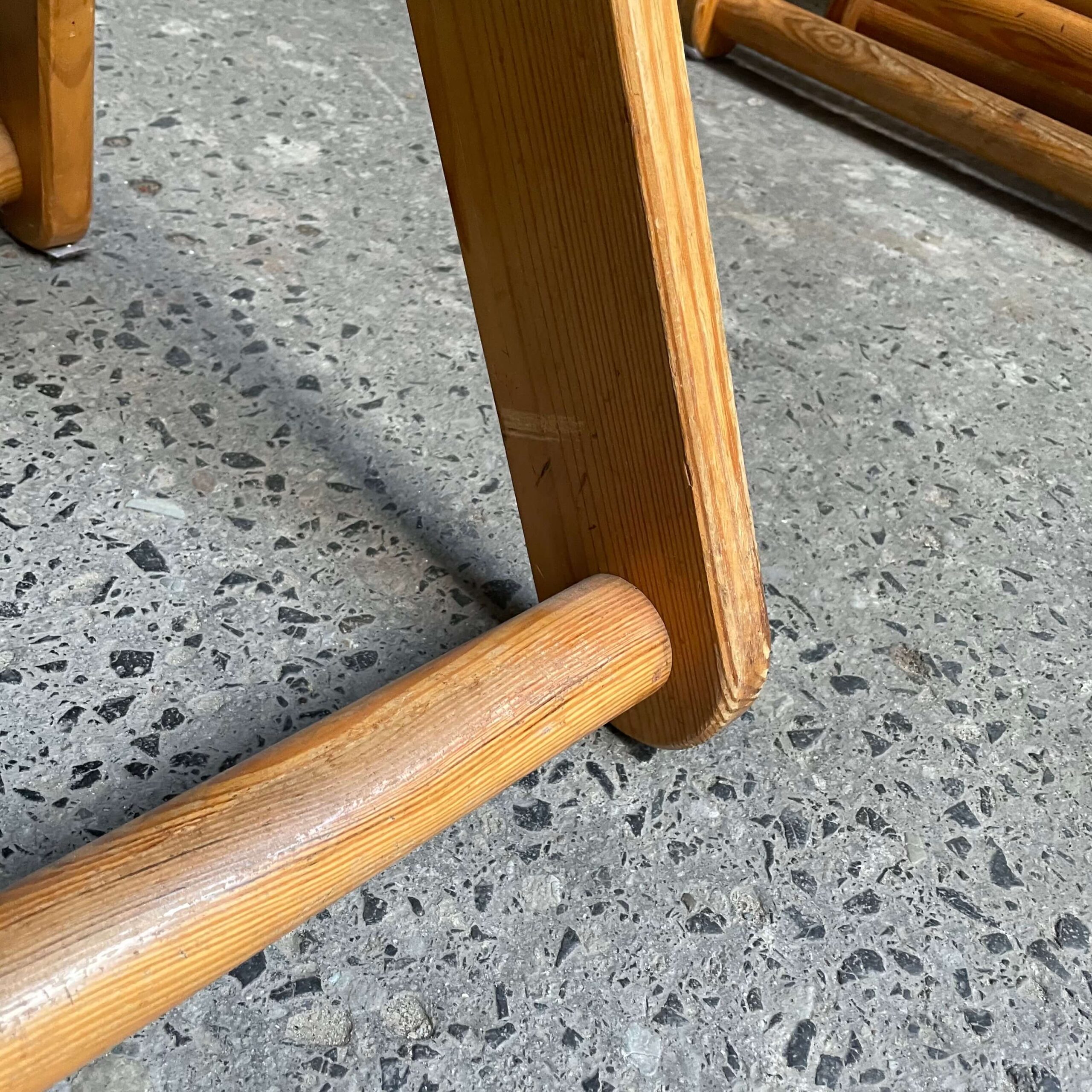 64098FAD-F972-4426-A7B5-43BEF484700D