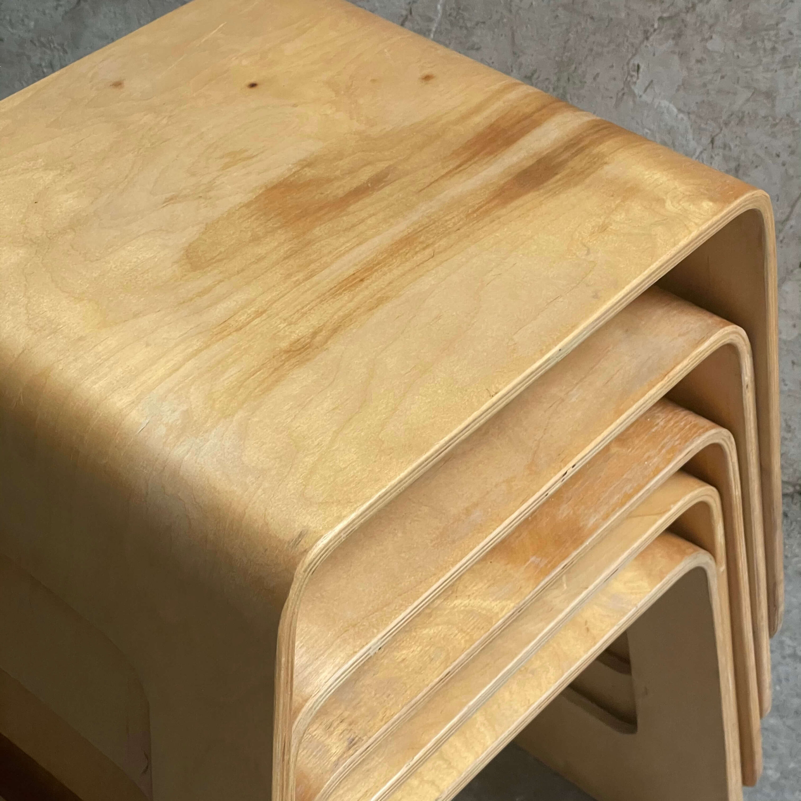 IKEA BENJAMIN VINTAGE LISA NORINDER SCANDINAVIAN PLYWOOD STOOL CLOSEUP 3