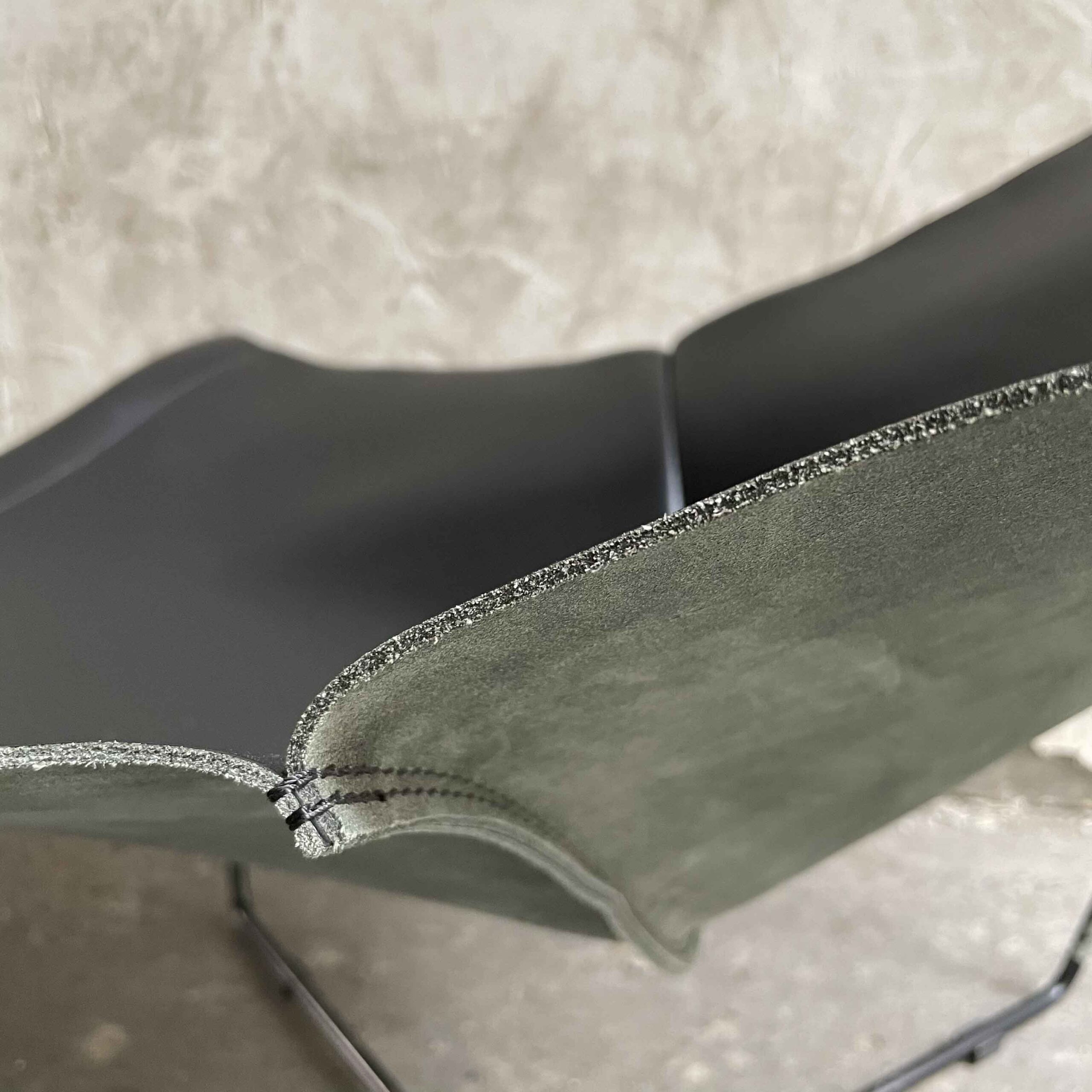 David Weeks – Habitat – Lounge chair (2) – Semana No. 501 krzeslarz meble vintage warszawa leather mid modern natural detail