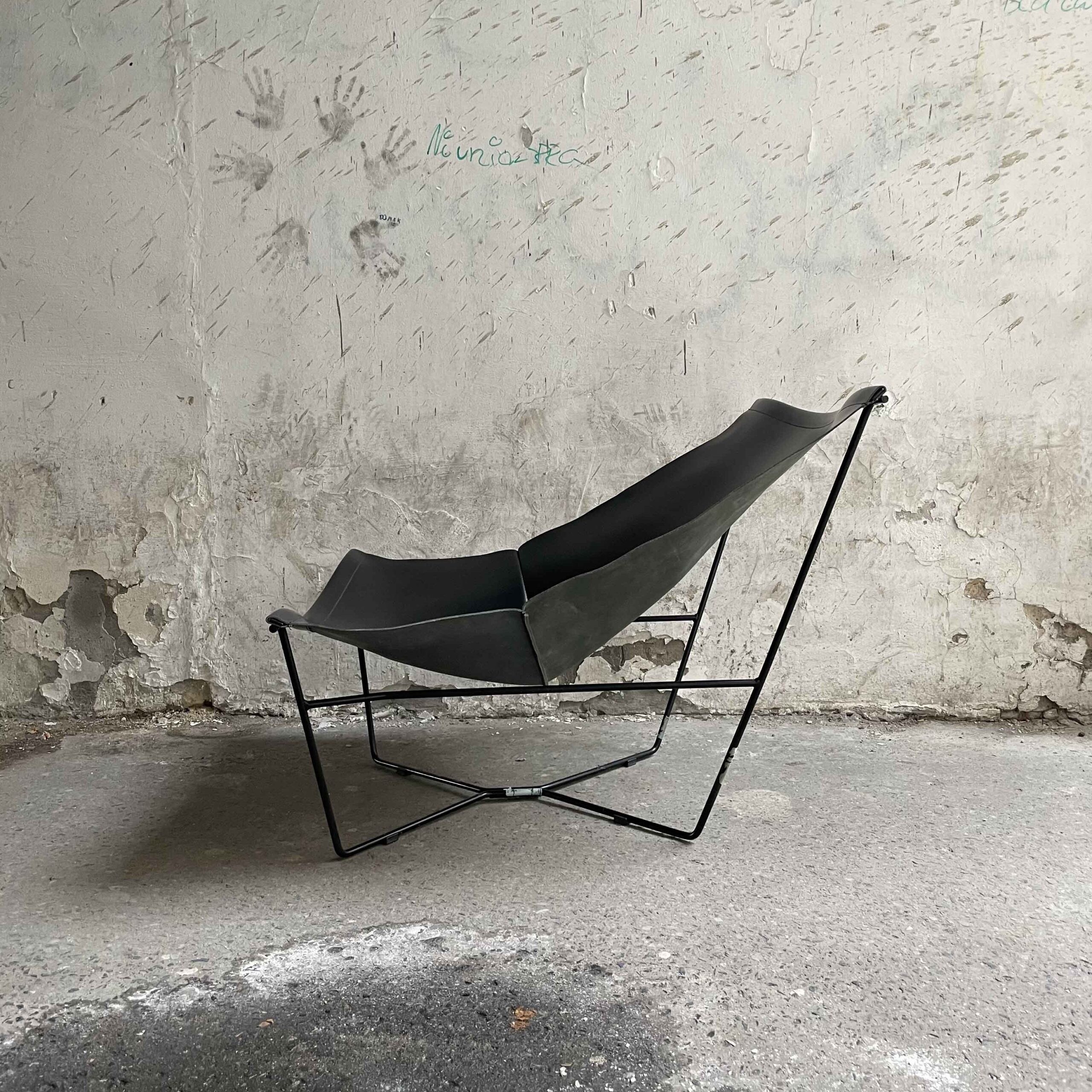 David Weeks – Habitat – Lounge chair (2) – Semana No. 501 krzeslarz meble vintage warszawa leather mid modern