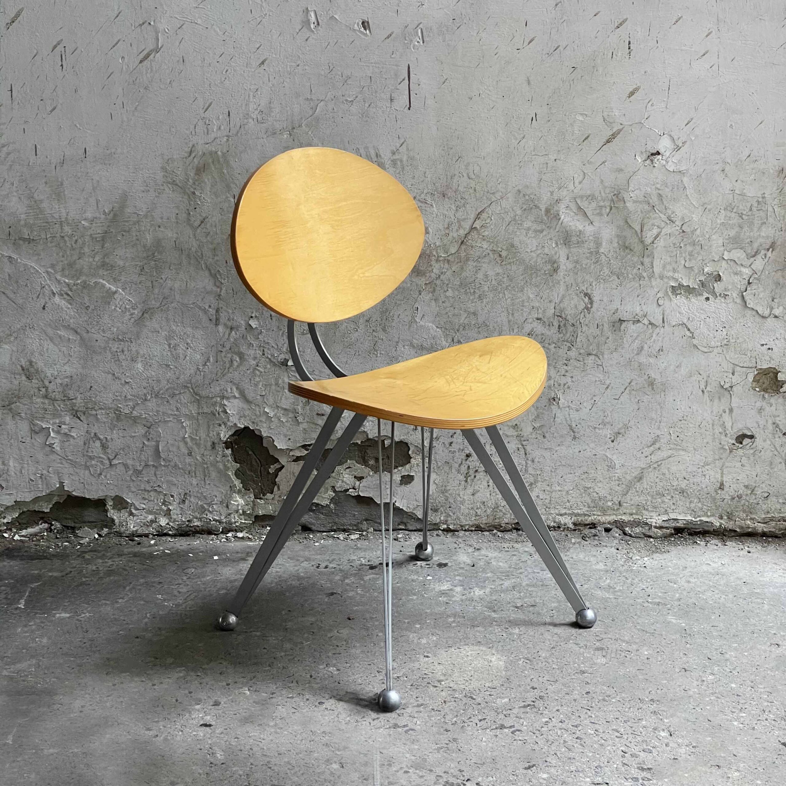 Ron Arad Zeus Anonimus made in Italy chair Metal and plywood Krzeslarz Warszawa