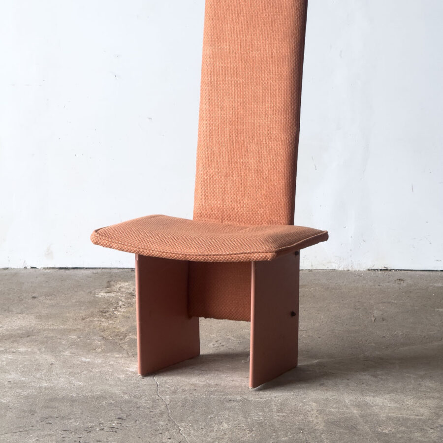 Krzesło Rennie Takahama widok przód