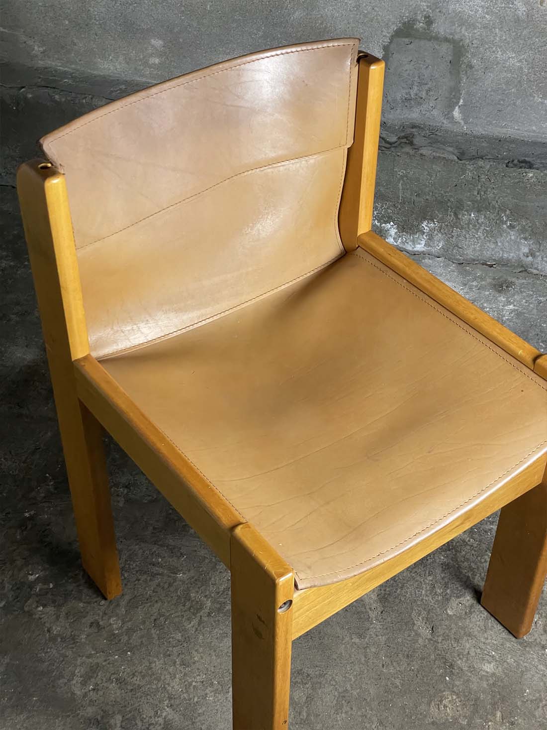 Ibisco Sedie, Włochy skórzane krzesła vintage