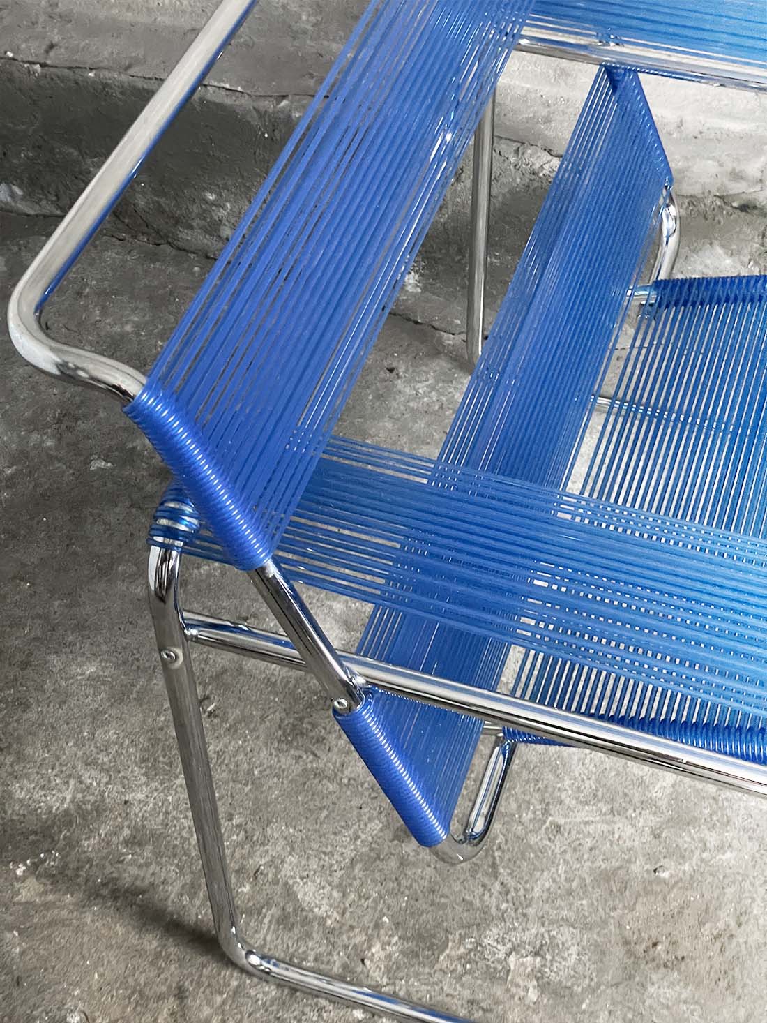 Wasilly breuer fotel spaghetti italian krzeslarz niebieski vintage detal