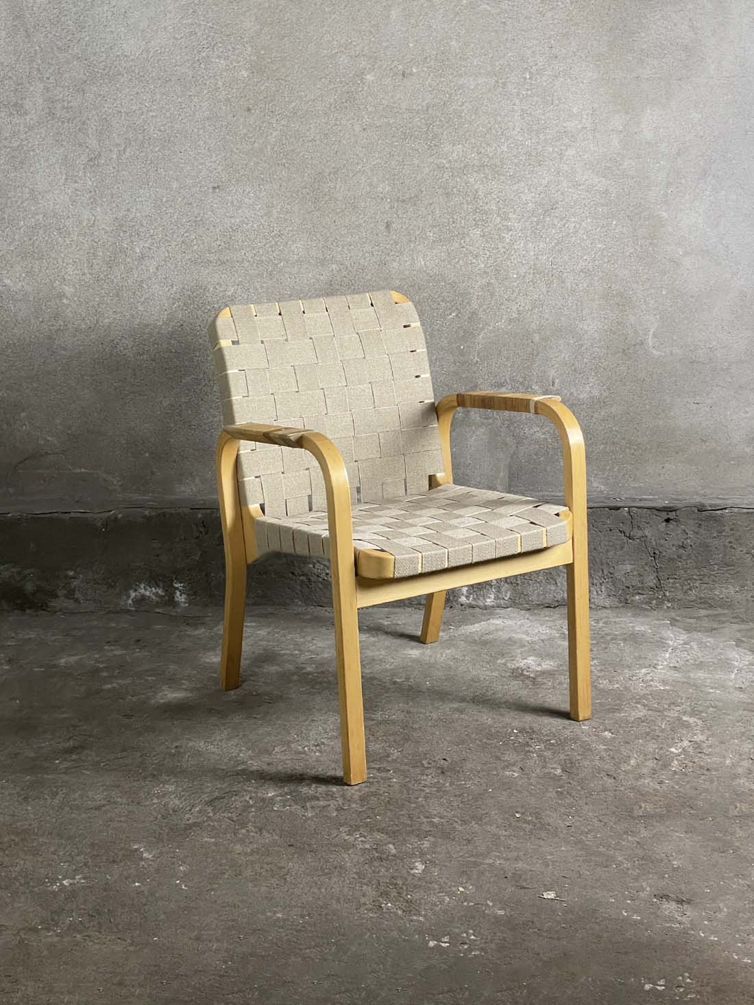 lniane krzesło nr. 45, Artek, proj. Alvar Aalto, Finlandia, 1
