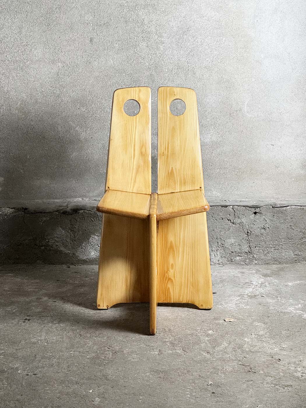 Marklund Gilbert chair pine krzeslarz