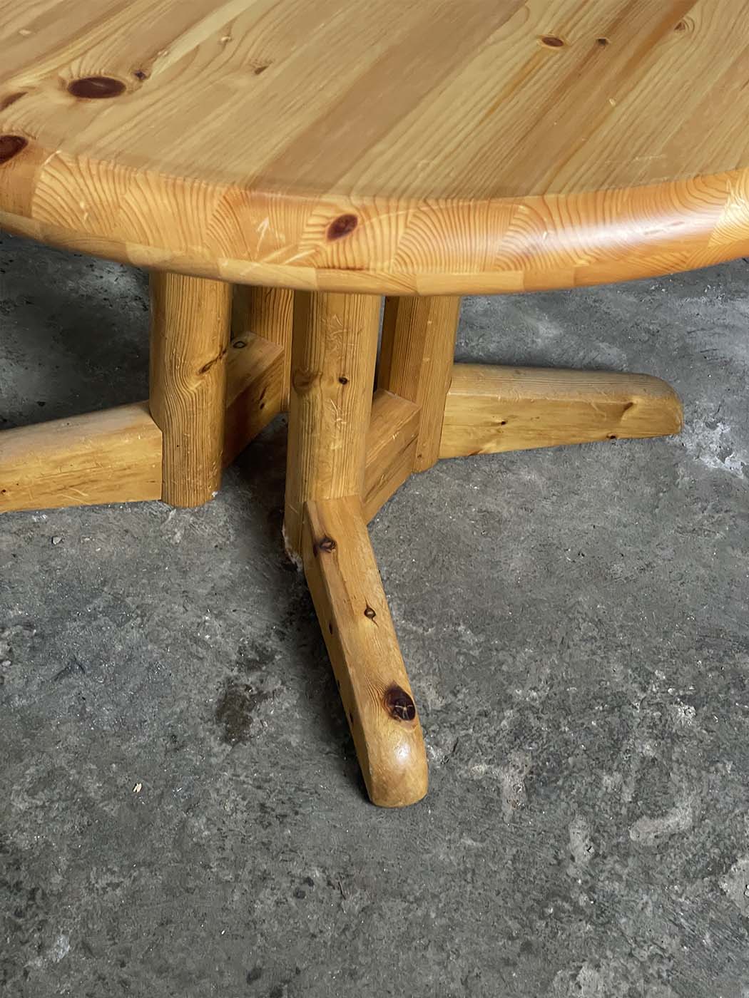 stół sosnowy brutalistyczny vintage drewniany krzeslarz rainer daumiller 2