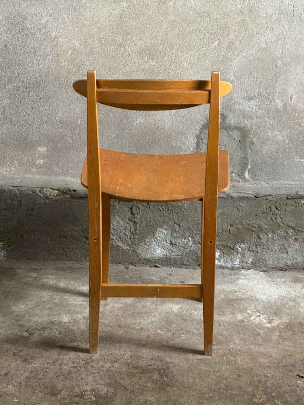 Ekskluzywne Krzesło Stolarskie 200-102 – Zbliżenie