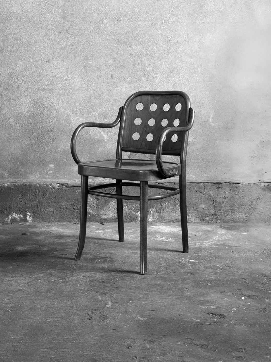 zielone krzesło B-6010, proj. J. Hoffmann, O. Haerdt, Fameg, Polska, sprzedane