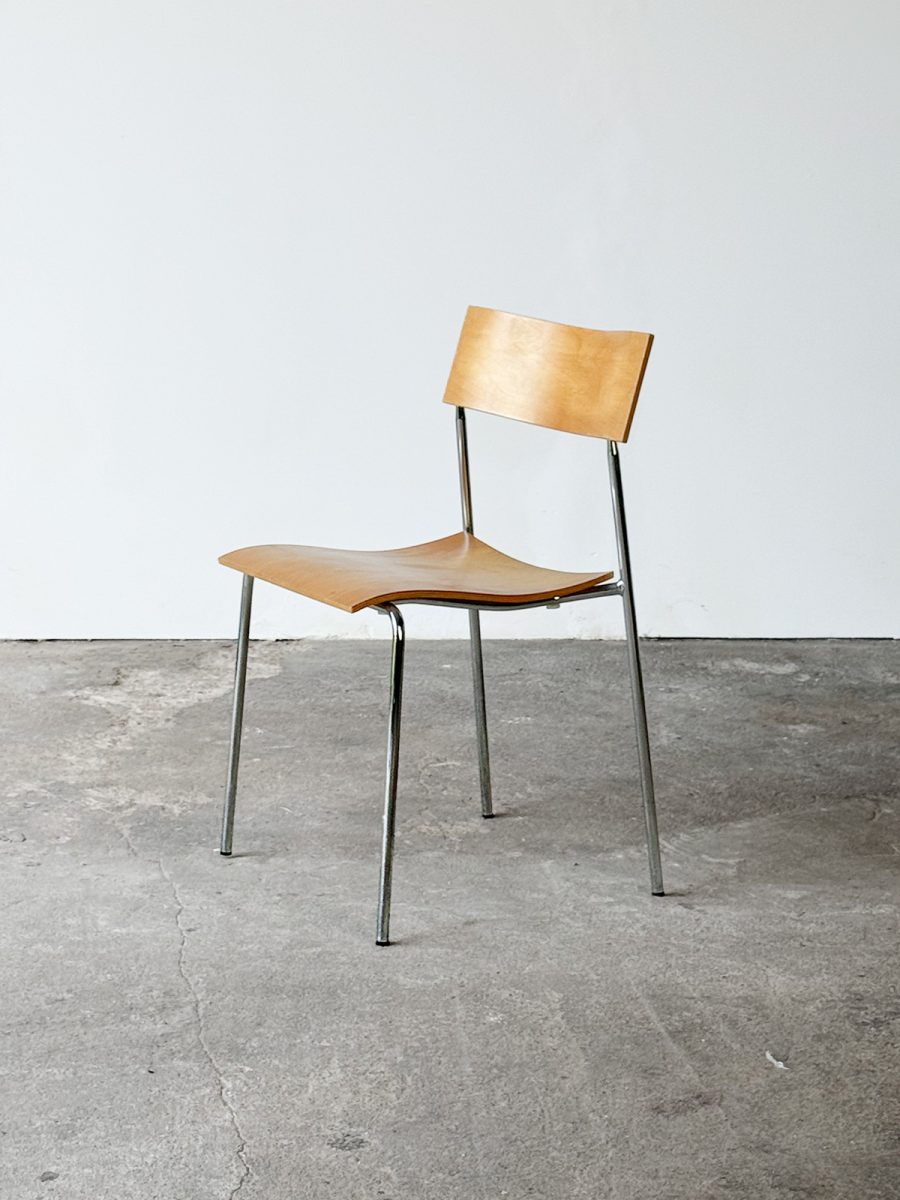 krzesło Campus, proj. Johannes Foersom i Peter Hiort-Lorenzen, Lammhults, Szwecja