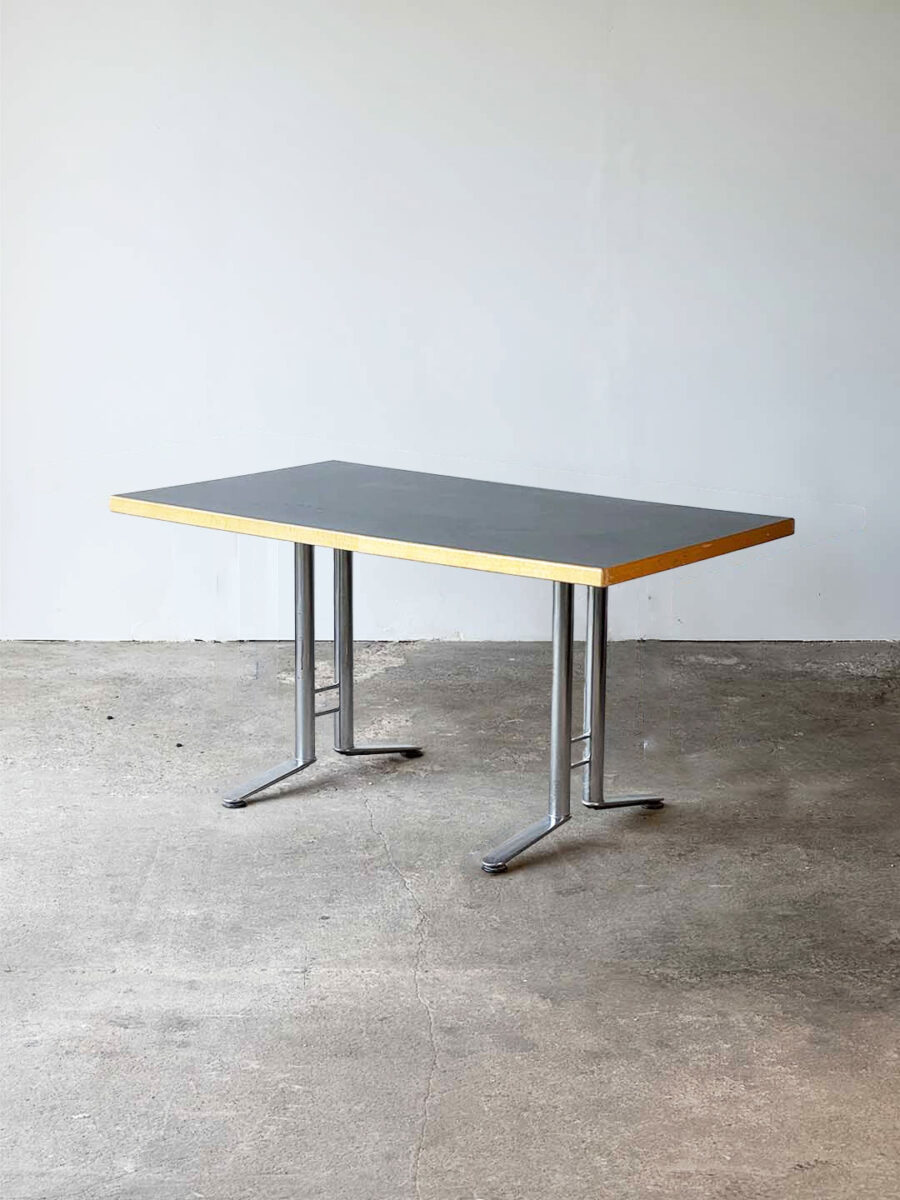 średni stół prostokątny, Kusch+co, Niemcy