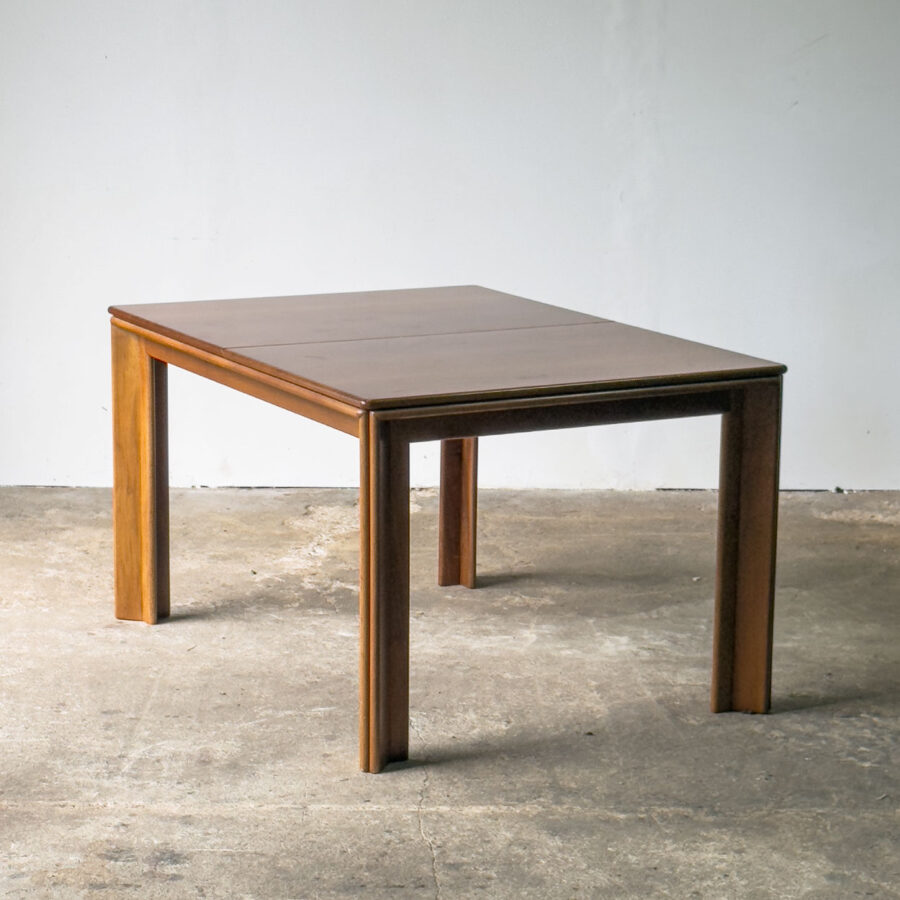 stół Mou (mini), proj. Afra i Tobia Scarpa, Molteni, Włochy