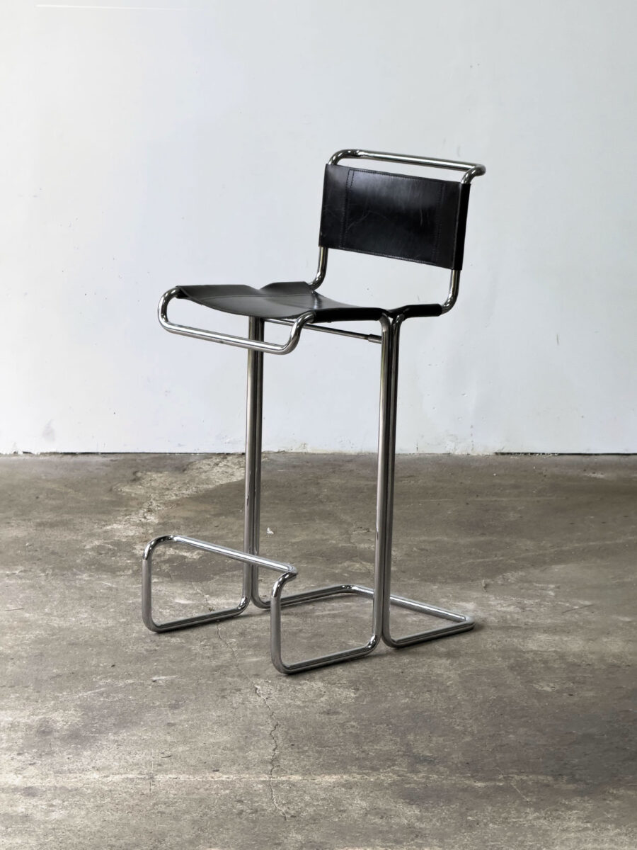 Hoker w stylu Bauhaus, Niemcy