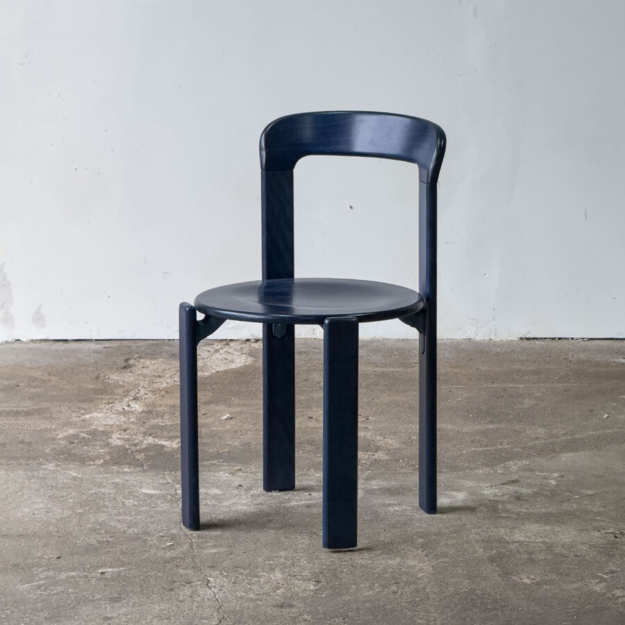 granatowe krzesło Rey 3300, proj. Bruno Rey, Kusch+co, Niemcy