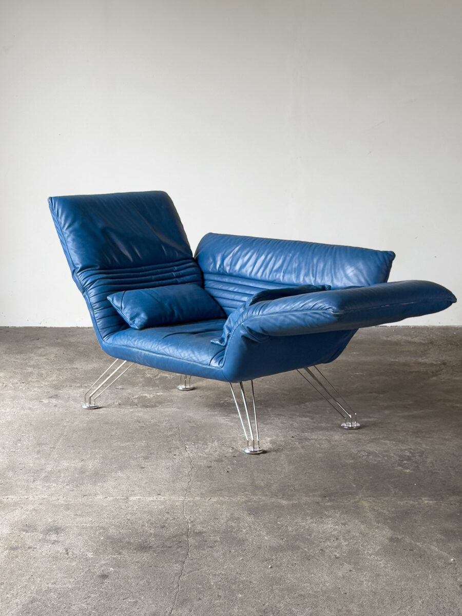 Niebieski fotel DS 142, Winfried Totzek, De Sede, Szwajcaria