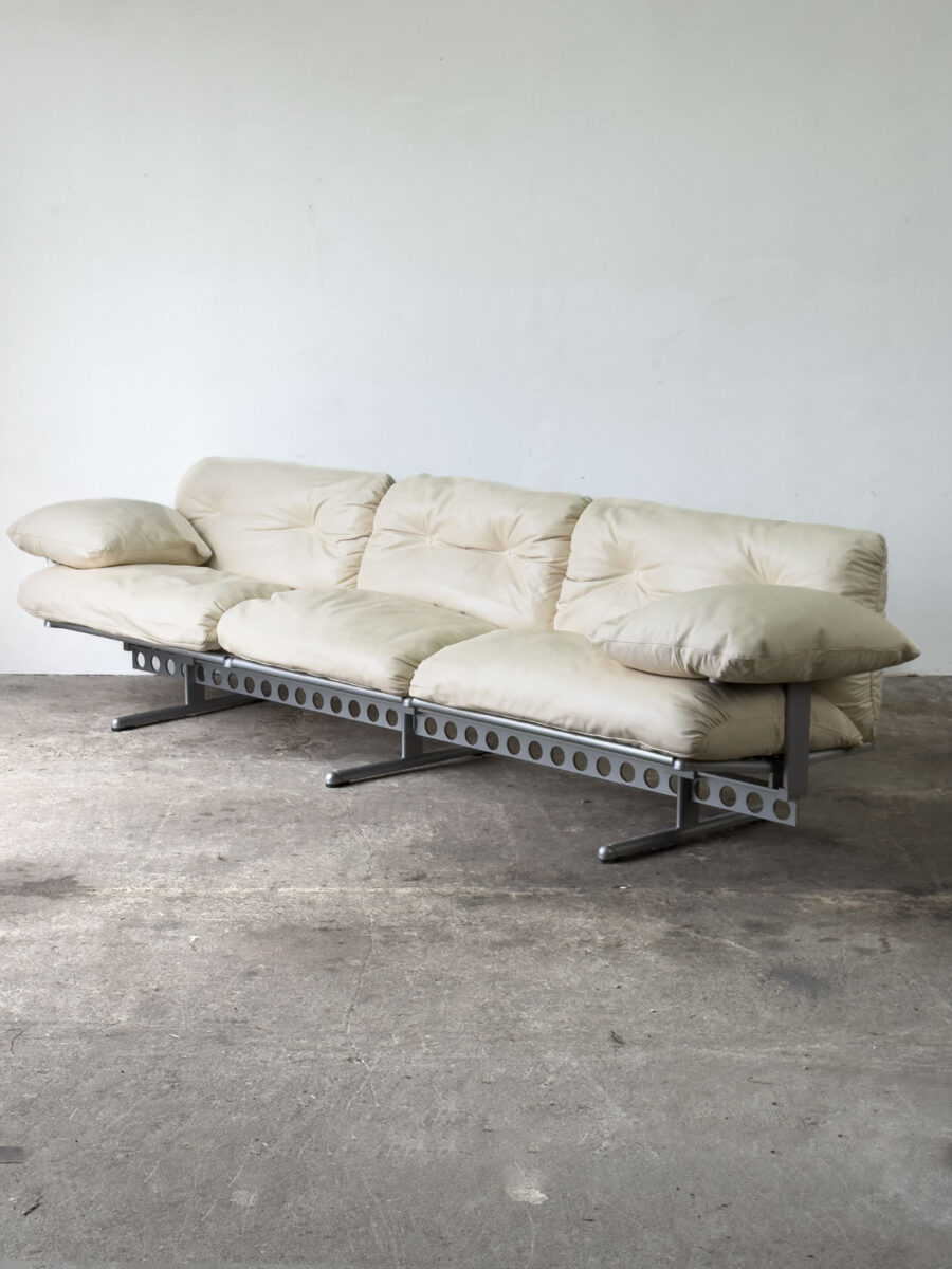 Kanapa Ouverture, proj. Pierluigi Cerri, Poltrona Frau, Włochy