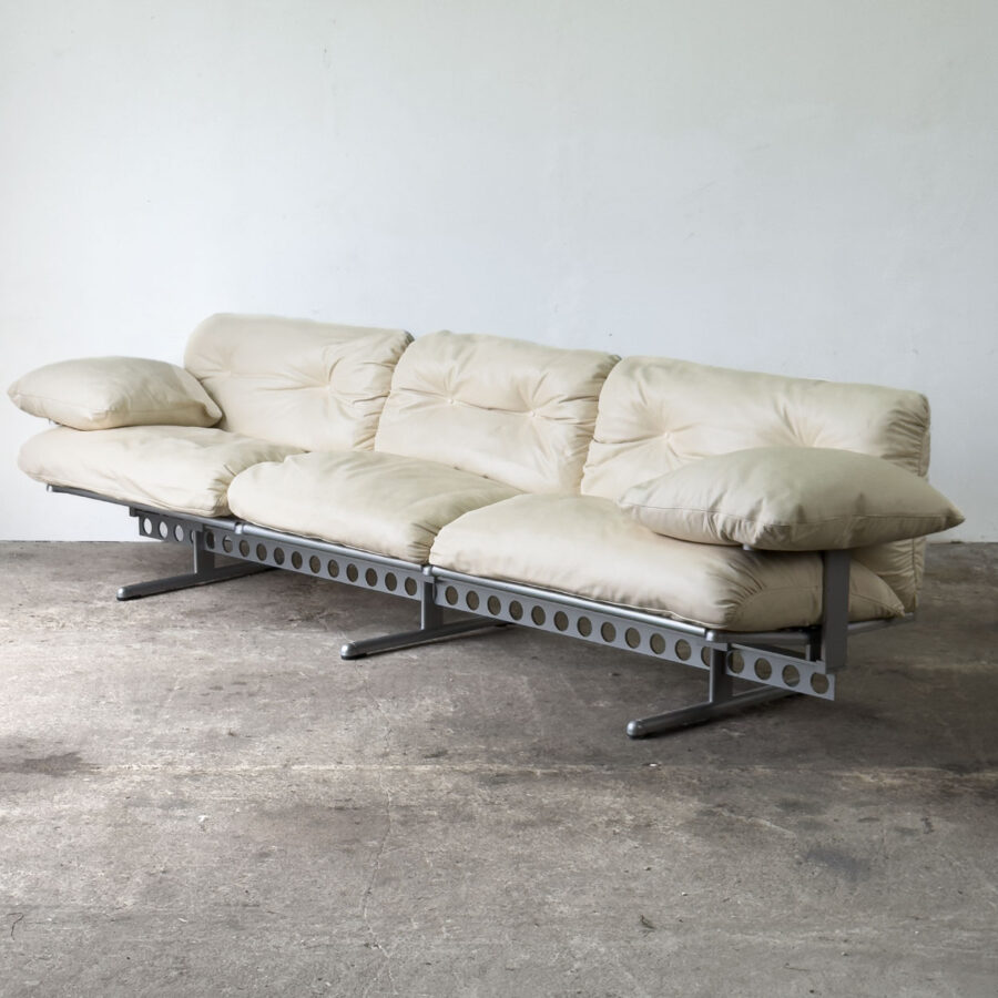 Kanapa Ouverture, proj. Pierluigi Cerri, Poltrona Frau, Włochy