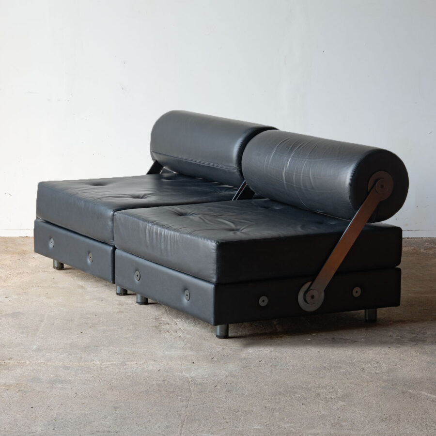 Sofa Todo Modo Wilmotte Tecno czarna skóra dwa moduły