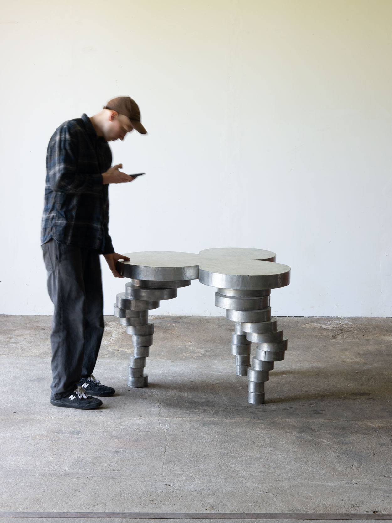 Stół aluminiowy, proj. Maurizio Mori, Włochy - obrazek 5